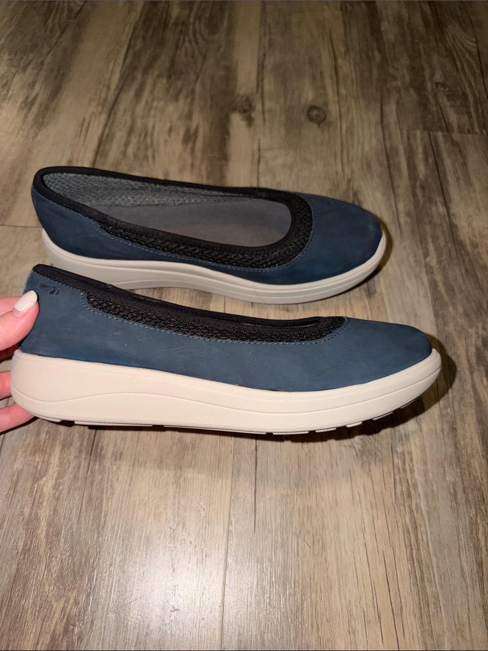 Women’s Navy Slip-On Comfort Flats with Cream Sole